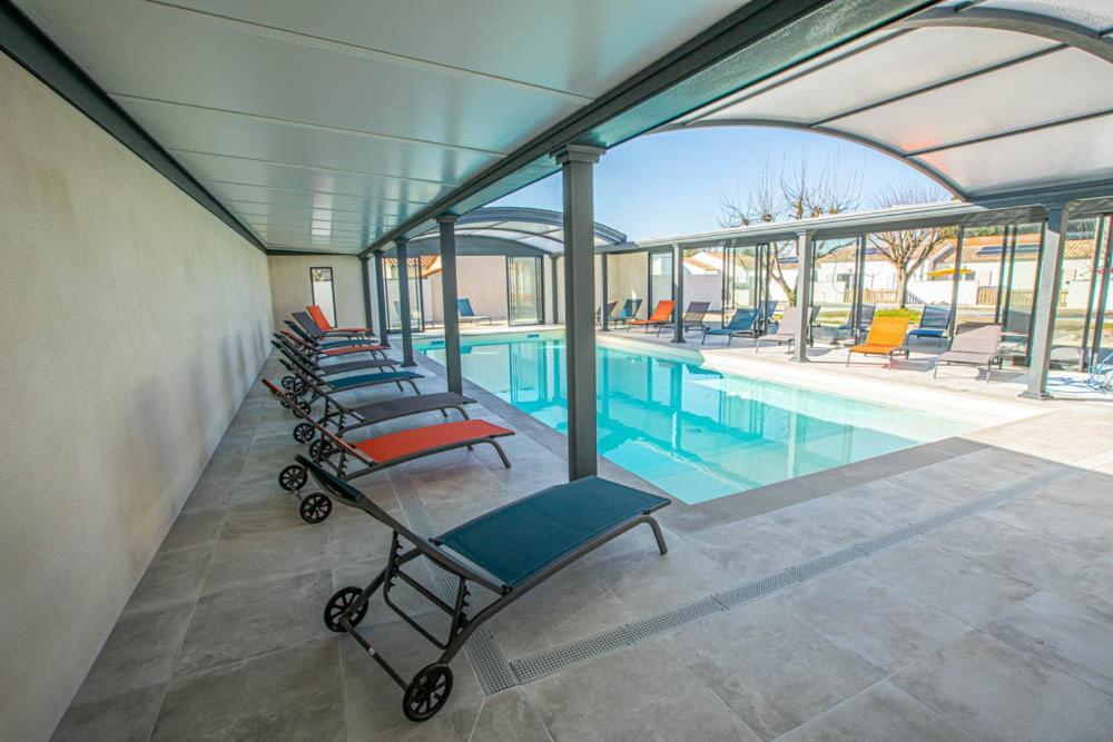 La Fregate Maison Avec Piscine/Parking/Wifi/Plages 5Kms لو ماثيز المظهر الخارجي الصورة