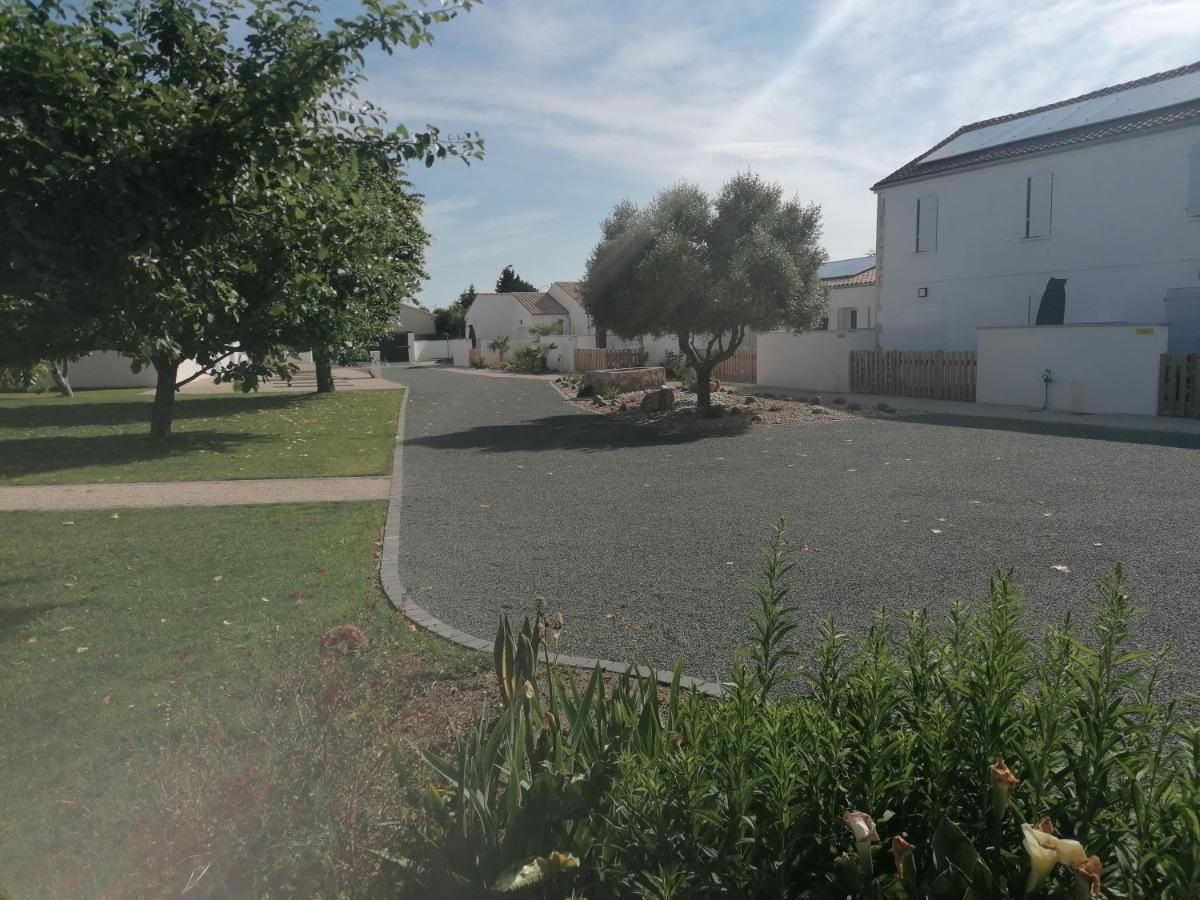 La Fregate Maison Avec Piscine/Parking/Wifi/Plages 5Kms لو ماثيز المظهر الخارجي الصورة